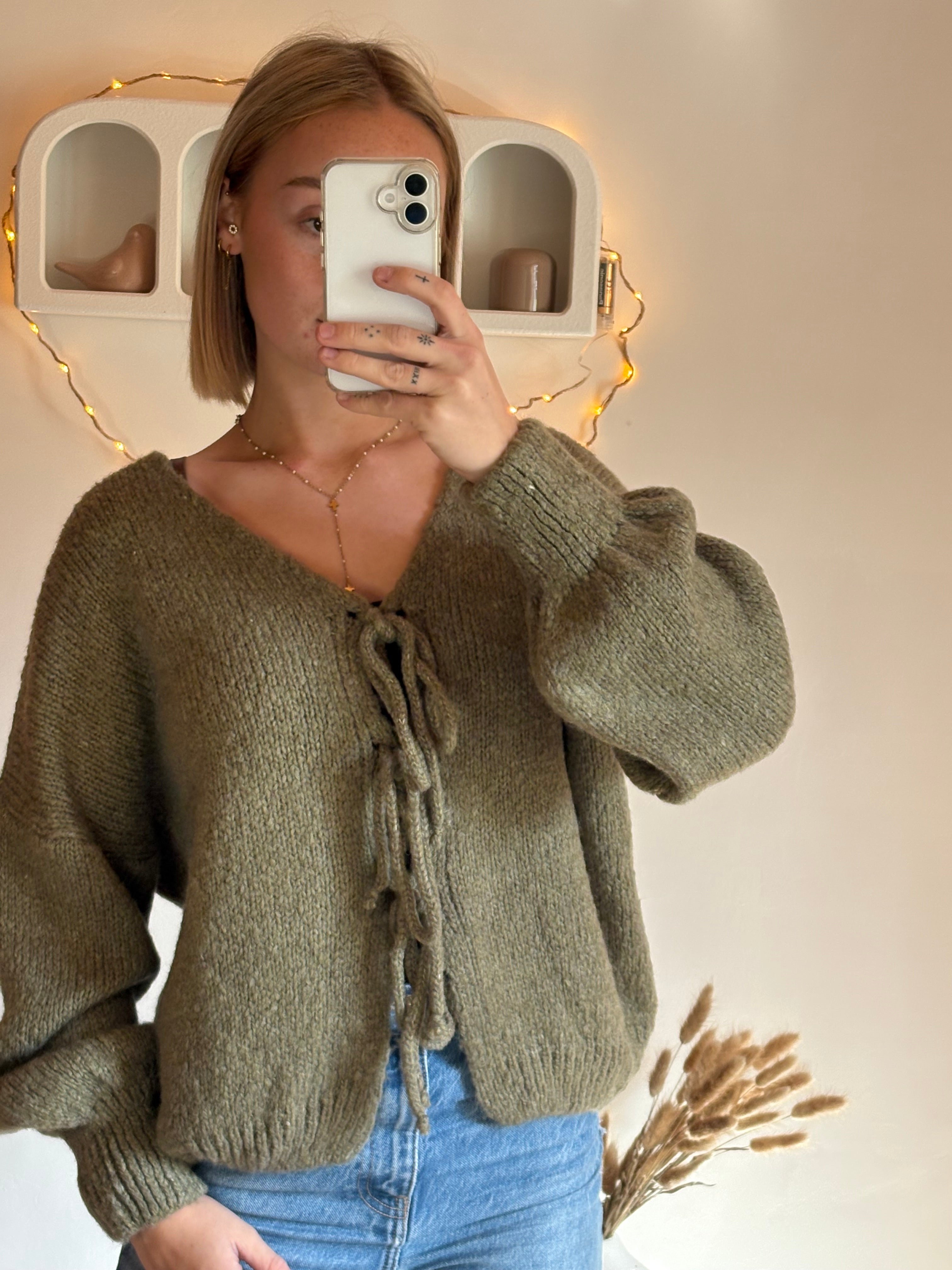 Pull Emma kaki